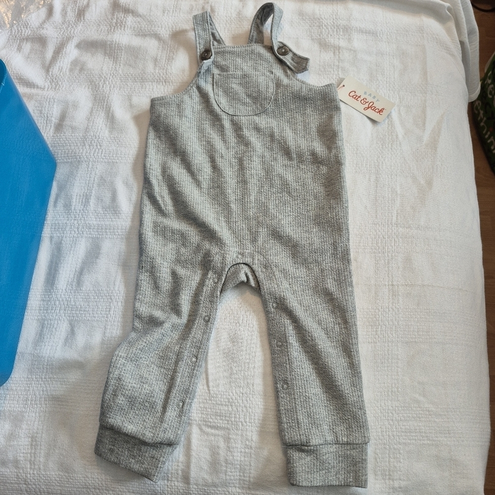 Cat & Jack gray romper inseam snaps adjustable shoulder straps NEW